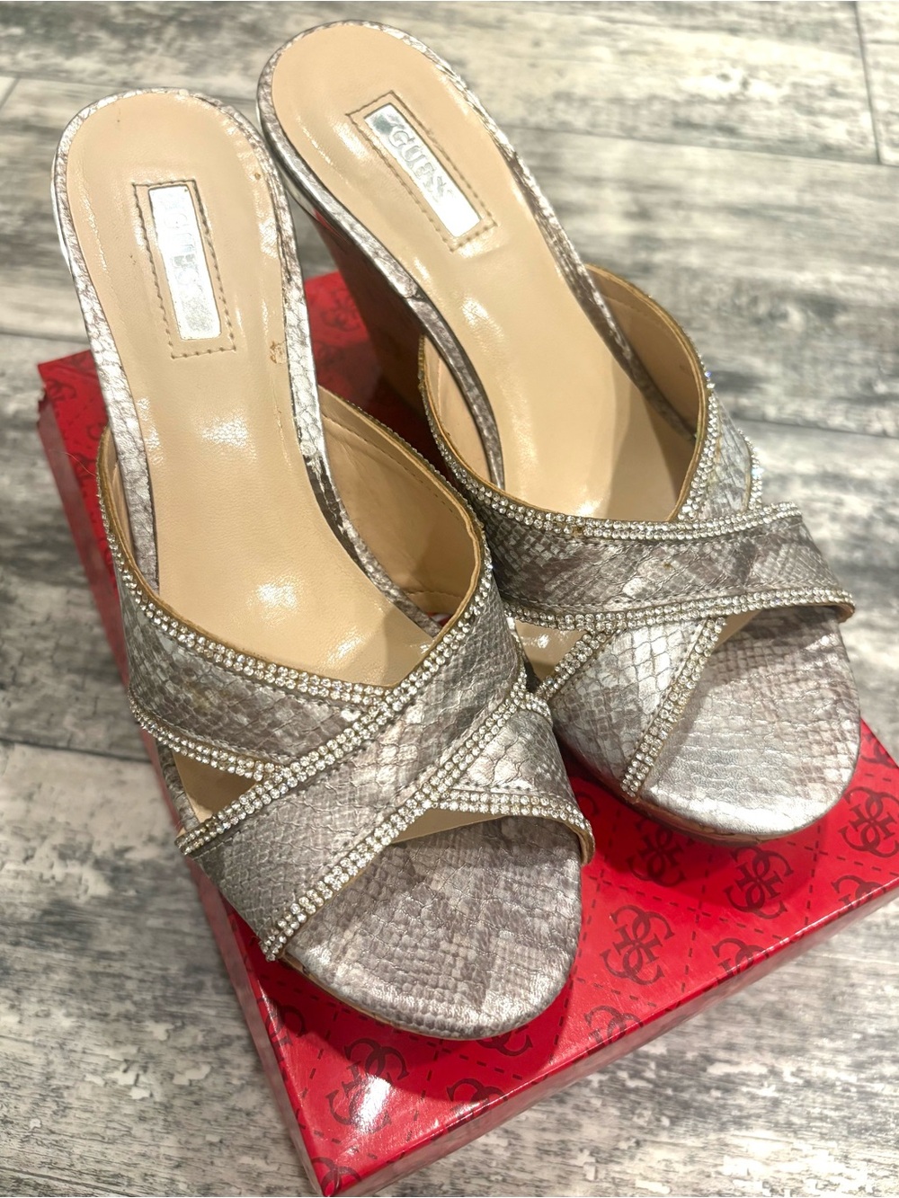 Guess Silver Snake-Embossed Crystal Trim Wedges